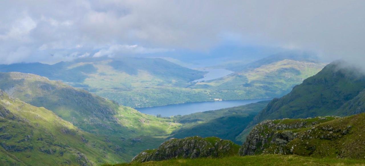 Twostones Self Catering Cottage Arrochar Esterno foto